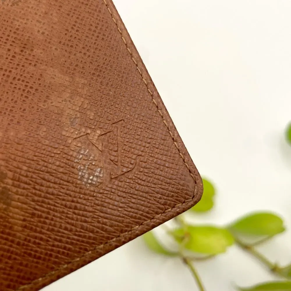 Louis Vuitton Bifold Horizontal Document Flat Wallet